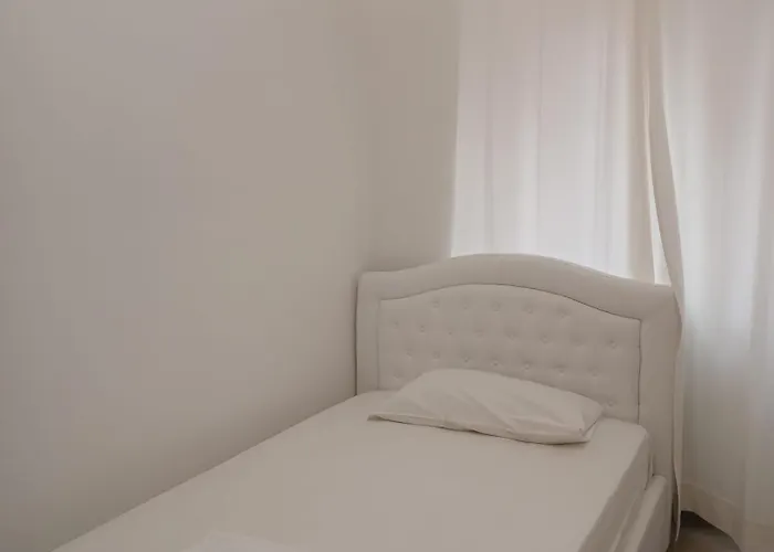 Apartament Grand Nomentana *